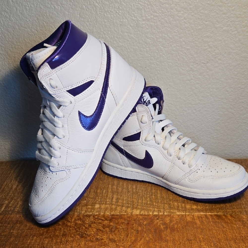 Nike Air Jordan Court Purple White and Purple‎ High-Tops